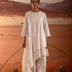 Asymmetrical Layered Kurta With Pockets