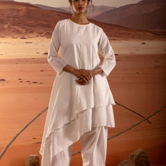 Asymmetrical Layered Kurta With Pockets