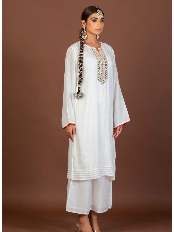 Sheeba Kurta - Jiraazi