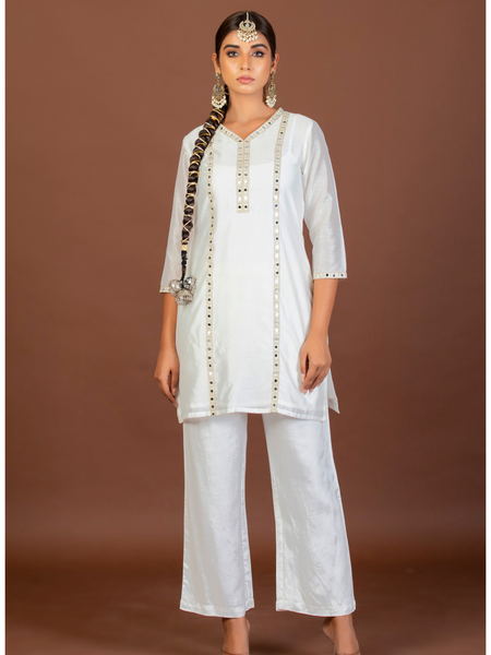 Paheli Kurti - Jiraazi