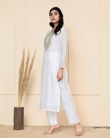 Sadaqat Kurta