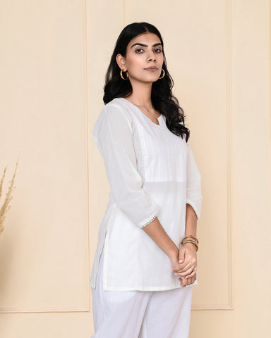 Anmol Kurti