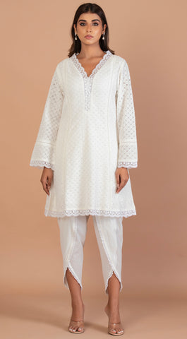 Khamoshi Kurti