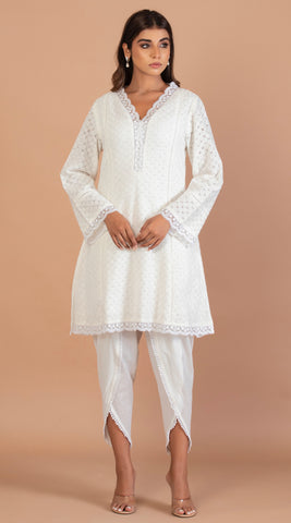 Khamoshi Kurti