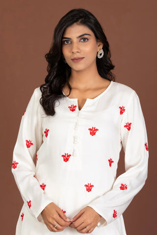 Inaaya Jacquard Kurta