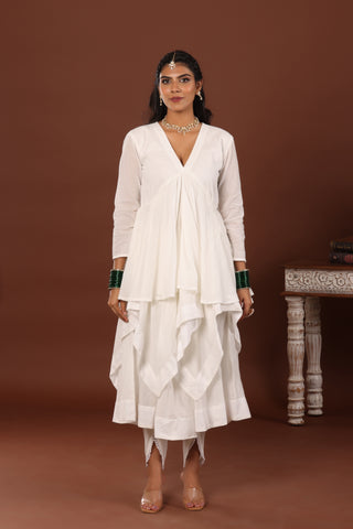 Pankhudi Mul Kurta