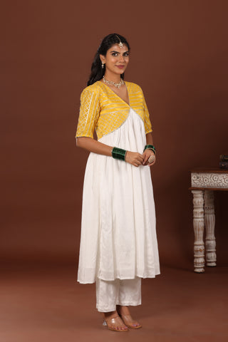 Kanari Gota Alia Cut Kurta