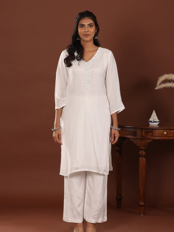 Sitara Muslin Straight Kurta - Jiraazi