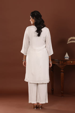 Sitara Muslin Straight Kurta