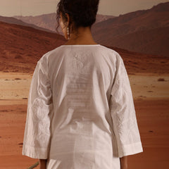 Embroidered V Neck Relaxed Fit Kurta